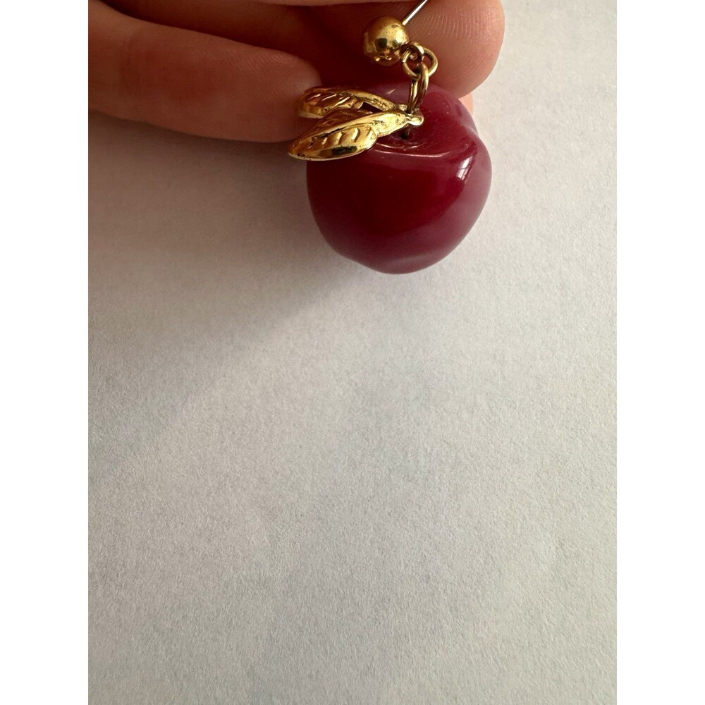 Avon Red Apple Stud Earrings Gold Tone Leaf Accents Butterfly Closure Plastic